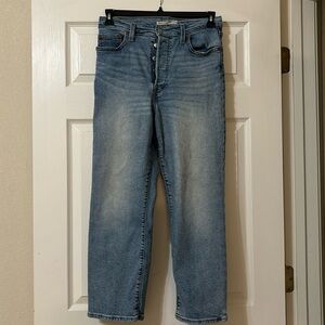 Levi’s Ribcage Straight Ankle Jeans